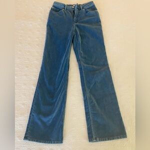 LA VIE Rebecca Taylor velvety soft blue jeans. No size but will fit size 0-2(25)